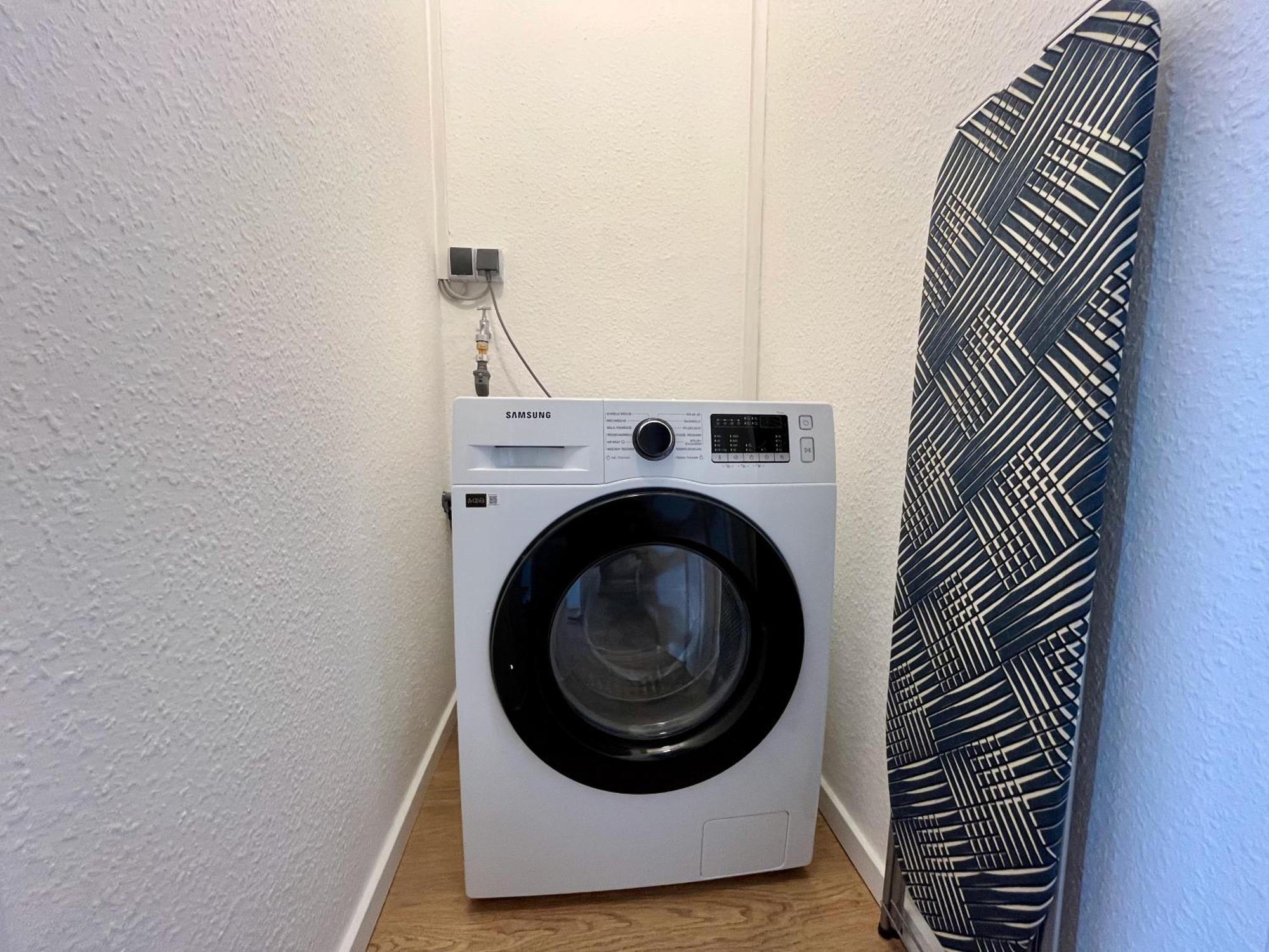 *Top* Moderne Wohnung - Naehe Koeln: Dom, Messe, Flughafen, Lanxess-Arena Bergisch Gladbach Buitenkant foto